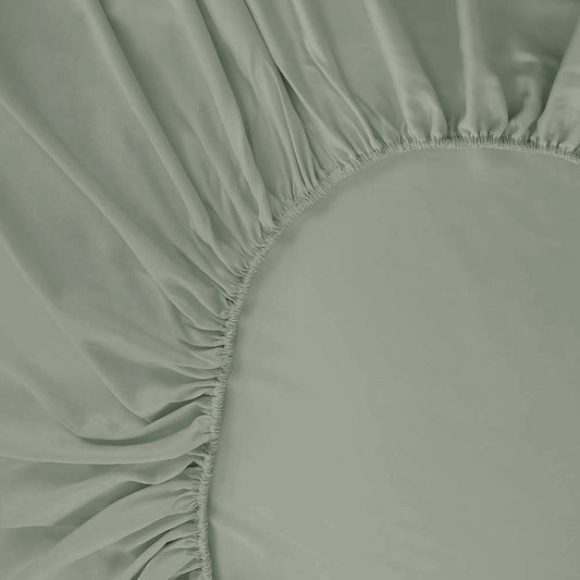 Bamboevormig vel in olijfgroen