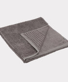 Bamboe badhanddoek in antracietgrijs van Bambuni