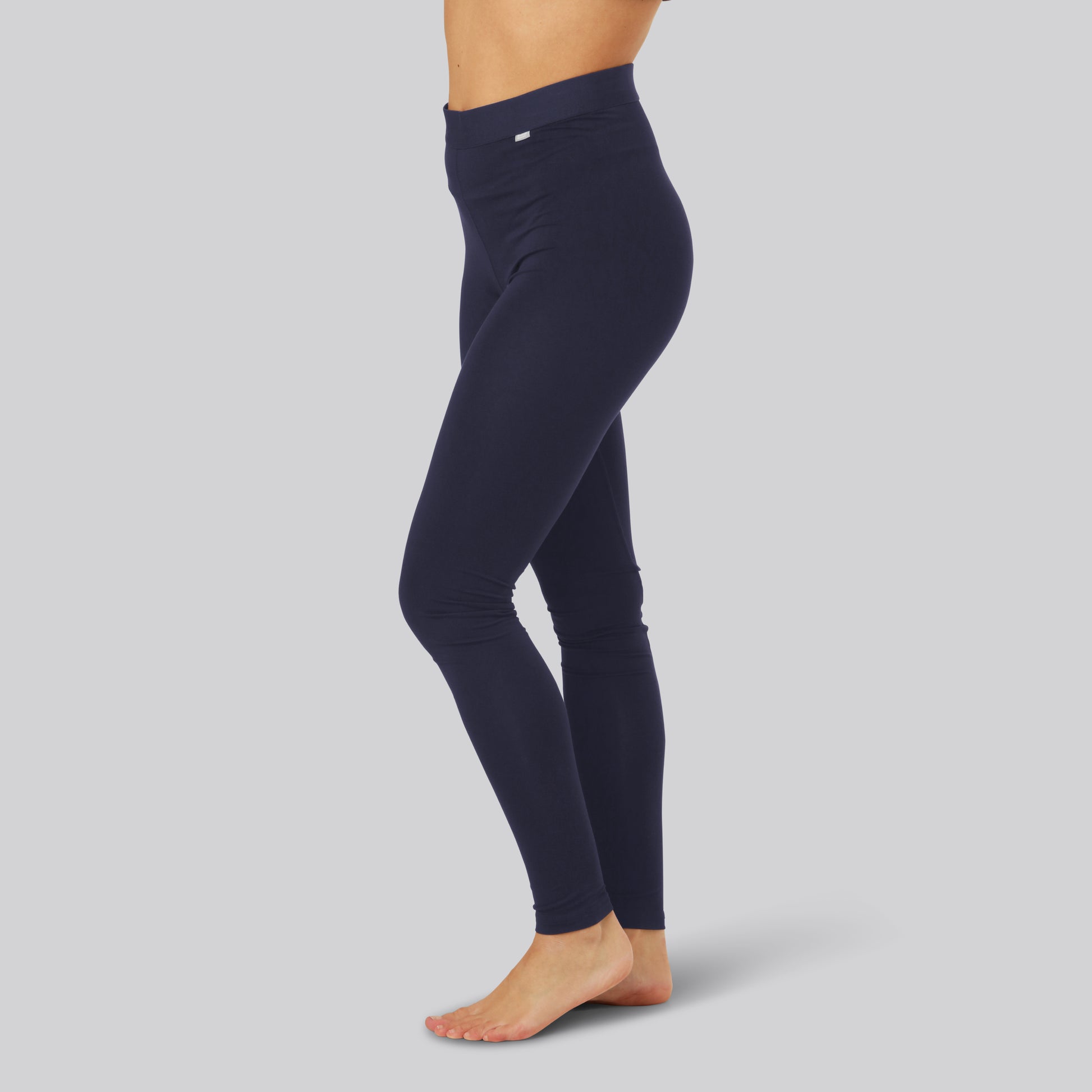 Bamboe legging in marineblauw met marineblauwe elastische band voor dames