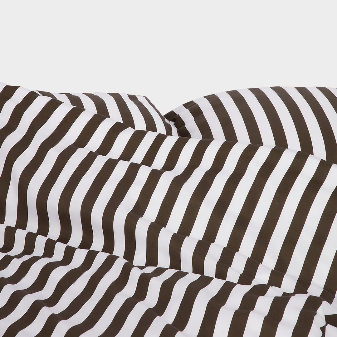 Bamboe beddengoed wit/bruin gestreept breed