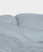 Bamboe beddengoed met witte/grijsblauwe strepen