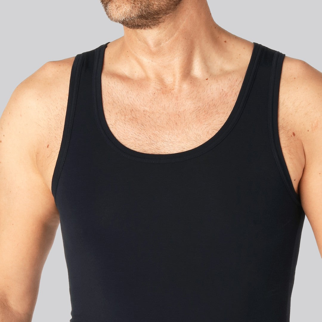 Nauwsluitend bamboe onderhemd in marineblauw voor heren