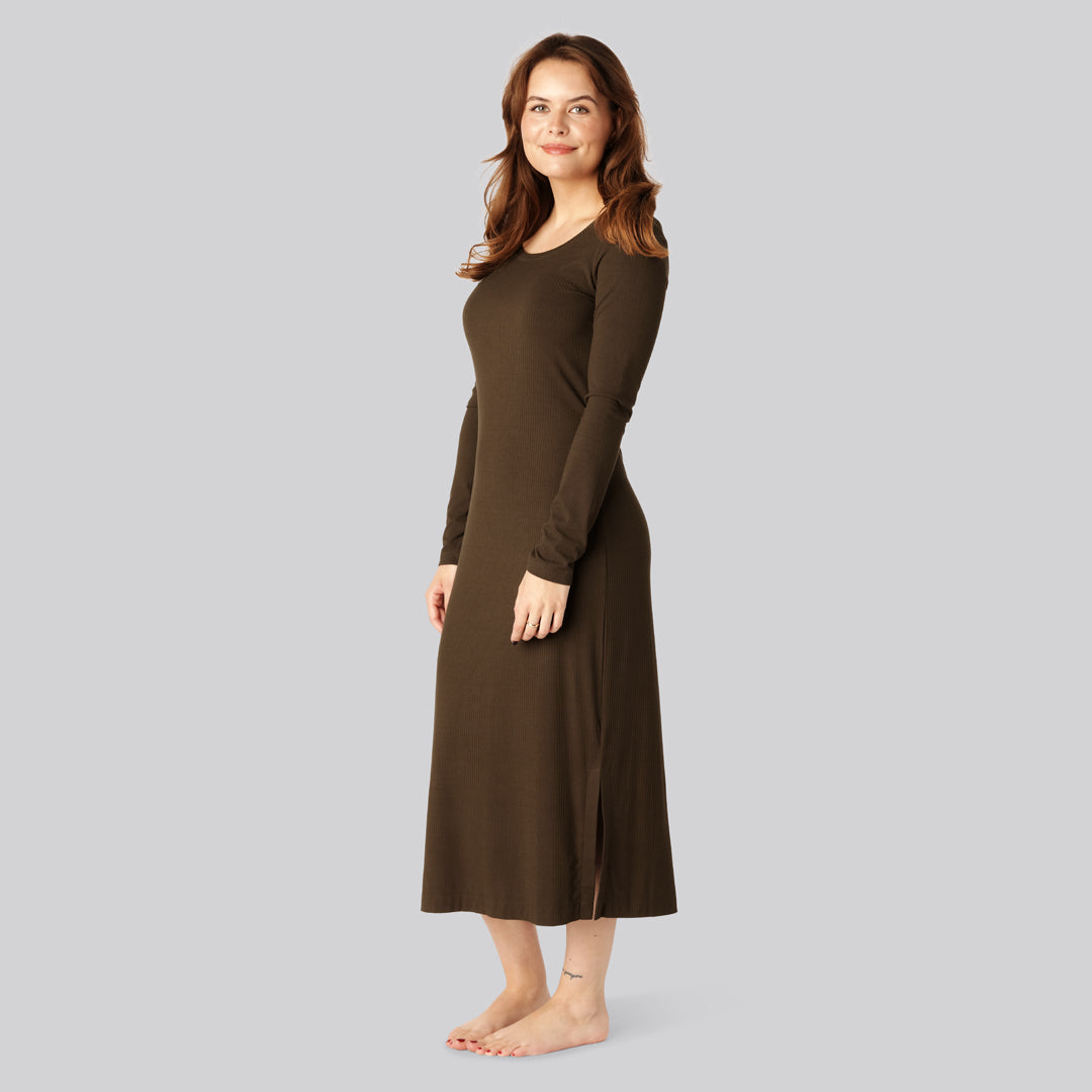 Bamboe ribjurk met lange mouwen in bruin voor dames
