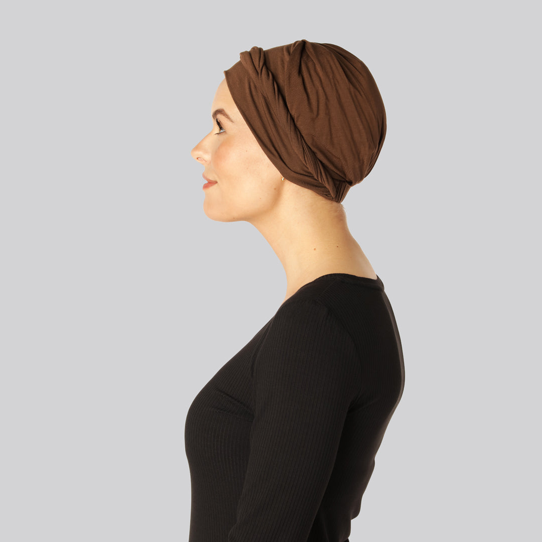 Gedraaide bamboe tulband in bruin voor dames