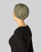 Gedraaide bamboe tulband in olijfgroen voor vrouwen