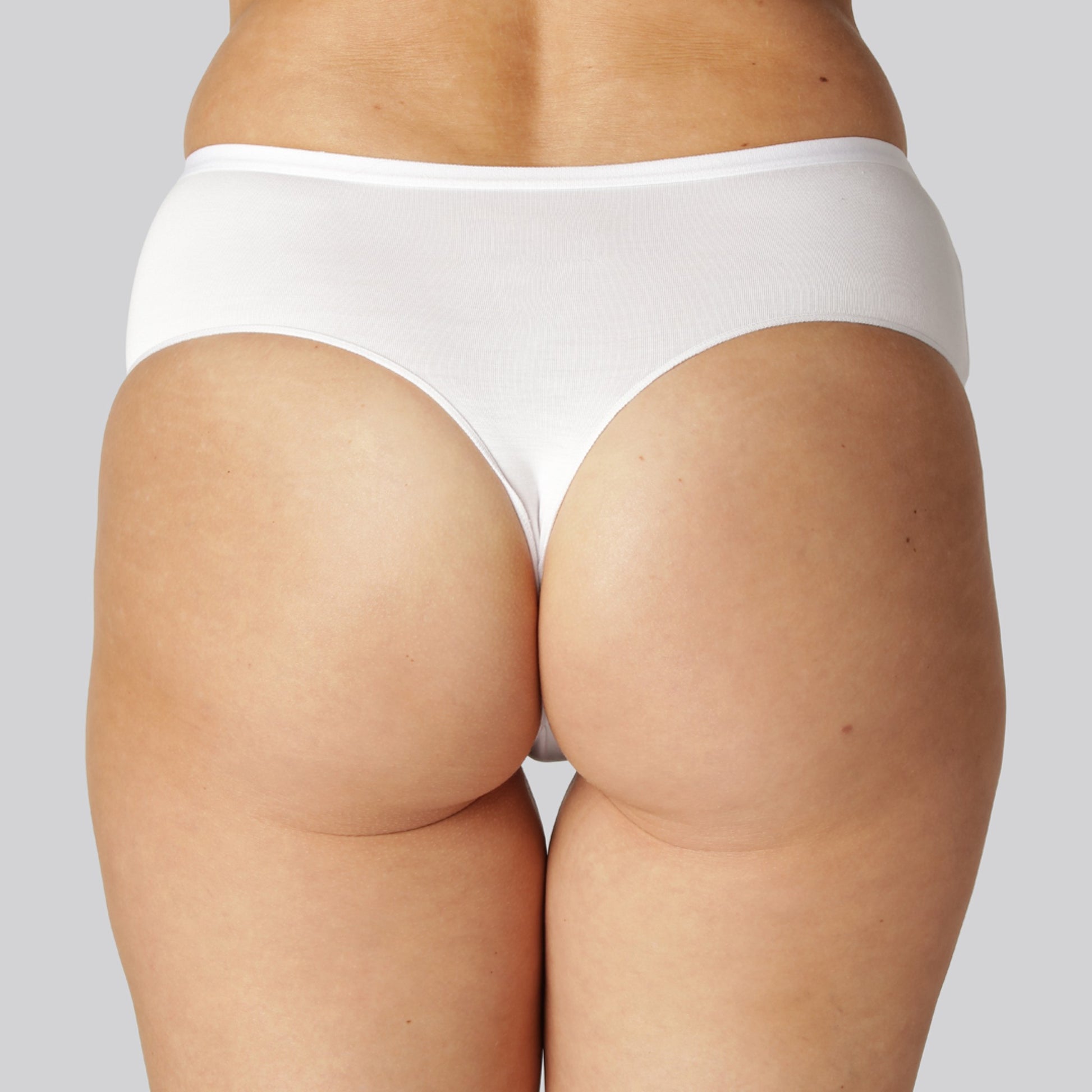 Witte bamboe stringslip met hoge taille voor dames