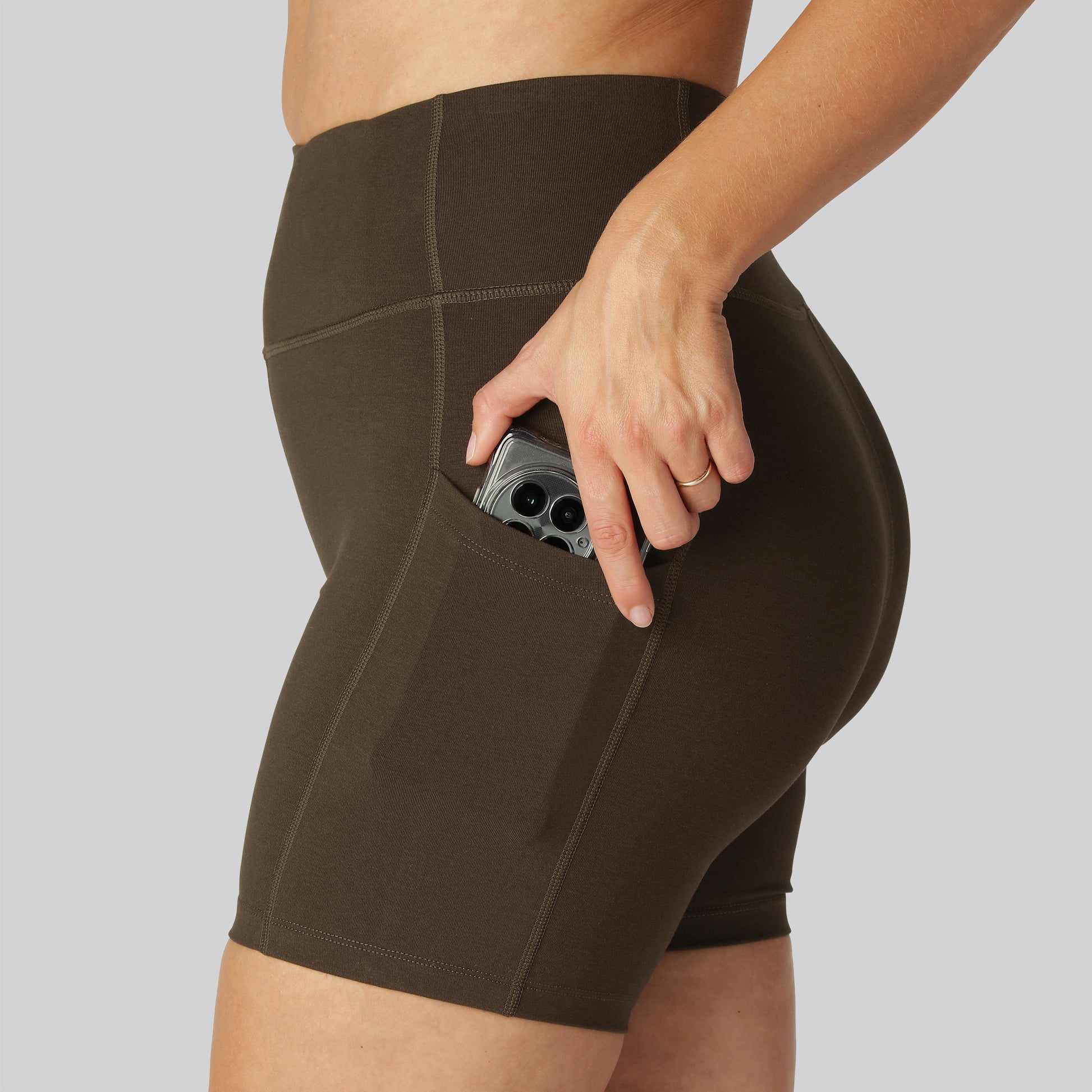 Bamboe fitnessshorts in bruin voor dames