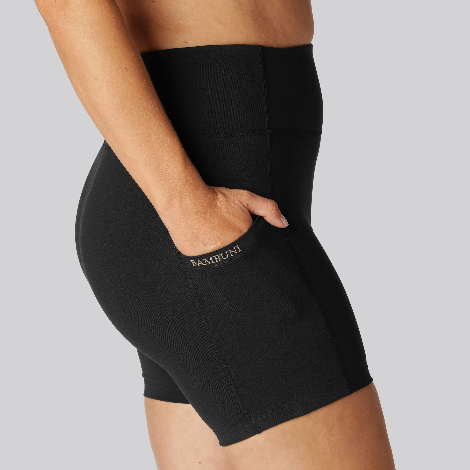 Bamboe fitnessshorts in zwart voor dames