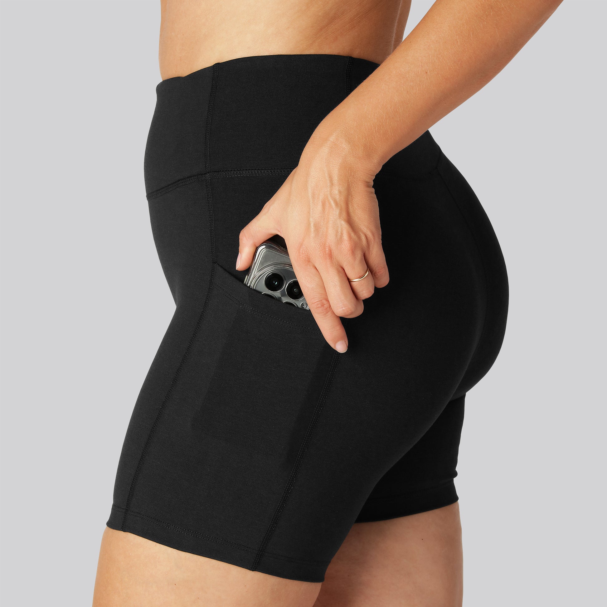 Bamboe fitnessshorts in zwart voor dames