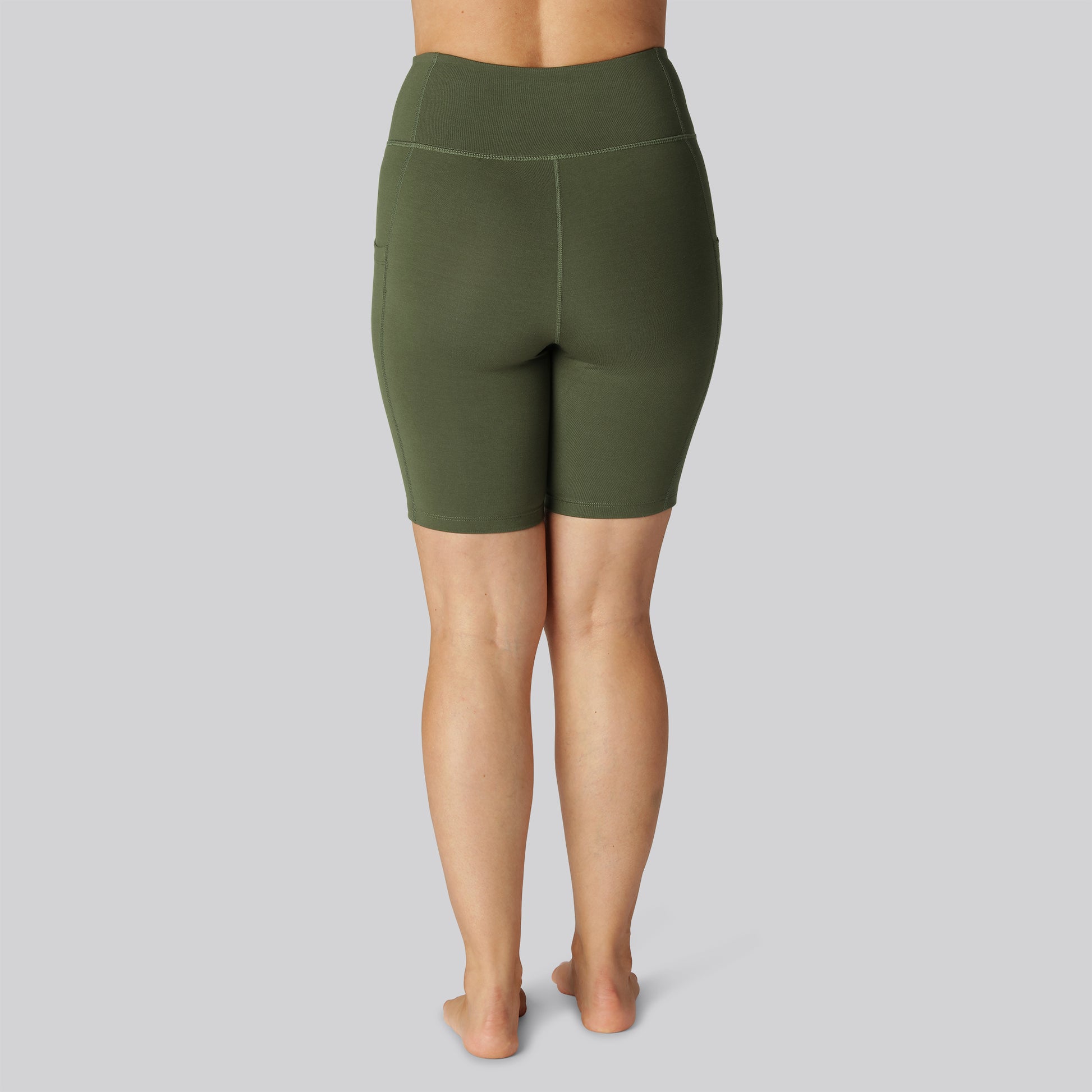 Bamboe fitnessshorts in groen voor dames