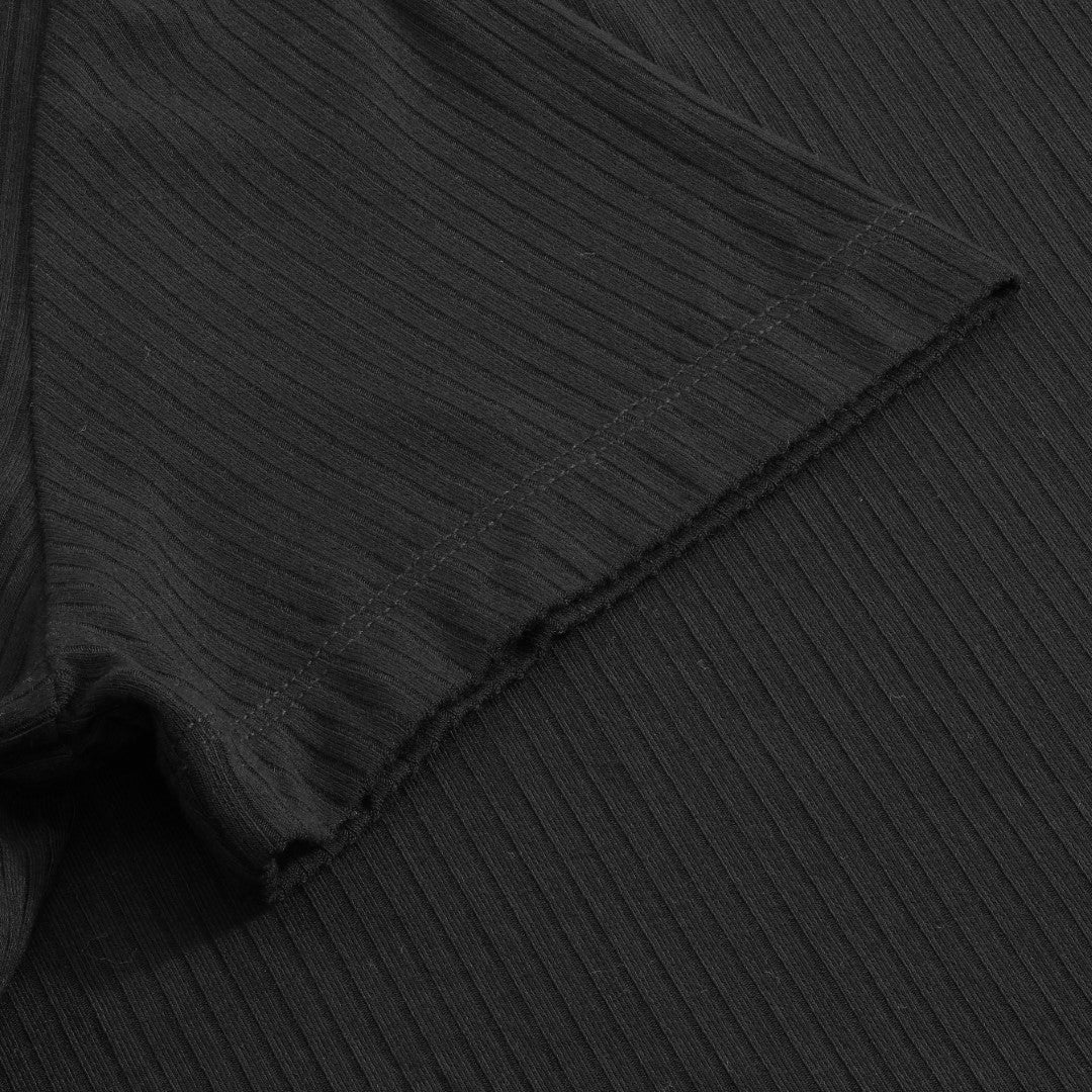 Bamboe T-shirt met V-hals en ribboord in zwart voor dames