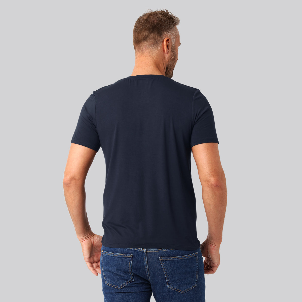 Bambuni bambus t-shirt v-hals navy mand