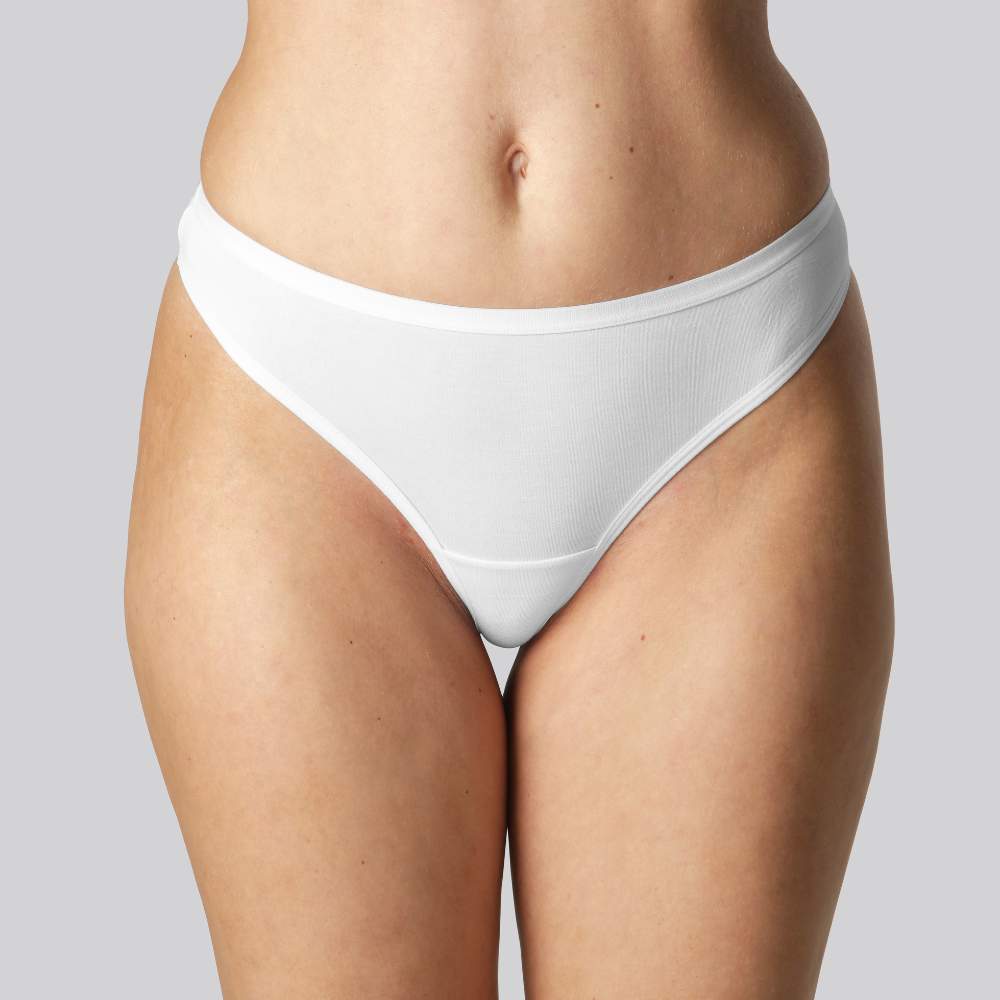 Bamboe string in wit