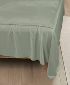 Bamboe plat laken in olijfgroen