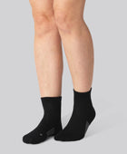 Korte bamboe hardloopsokken in zwart voor dames