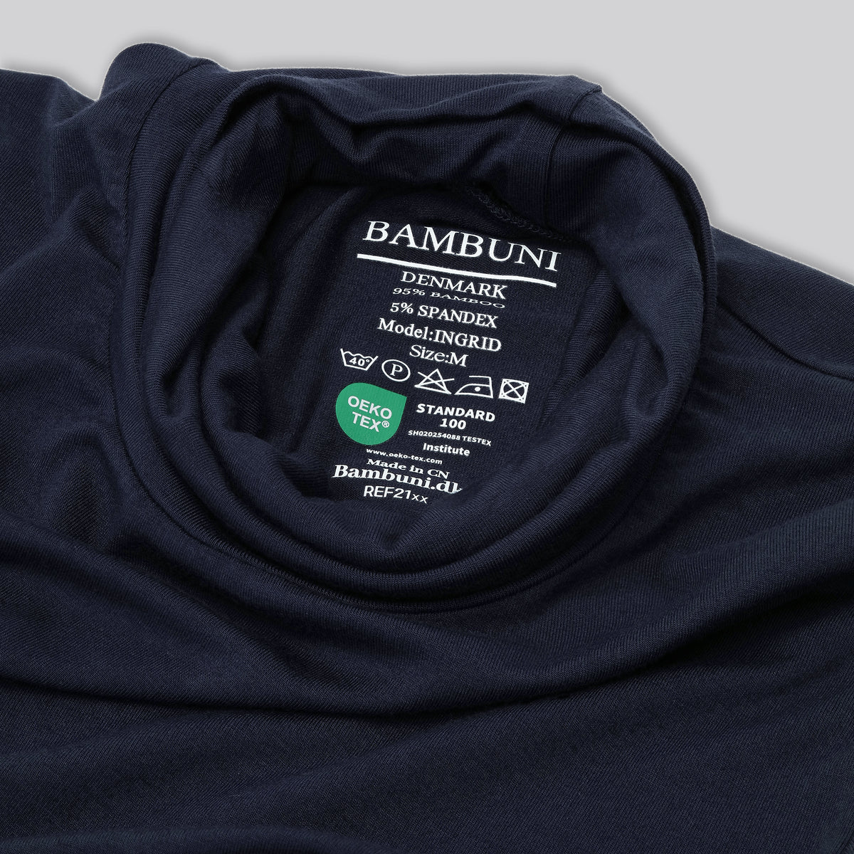 Bambus rullekrave i navy til damer carelabel