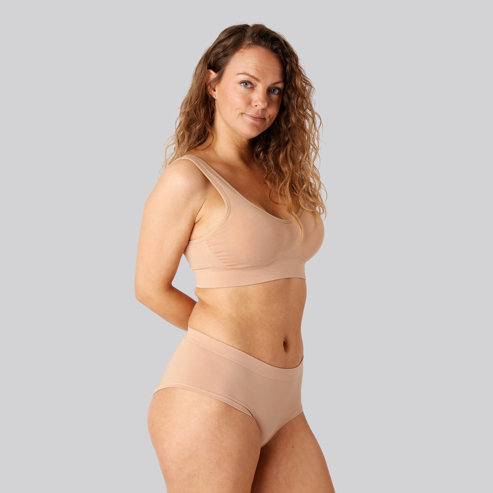 Bambus seamless bh m bred strop beige til damer