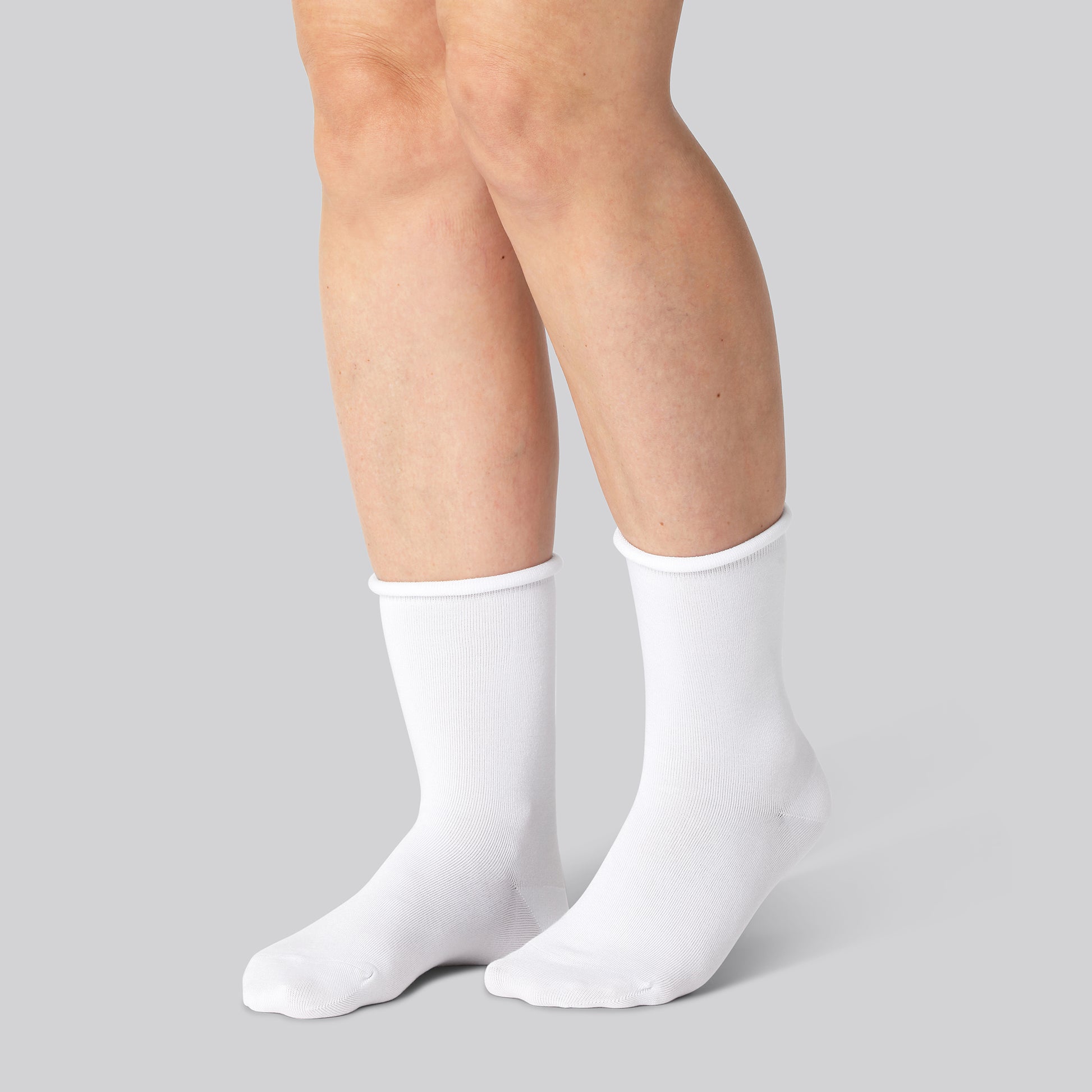 Bamboe sokken met opgerolde rand in wit voor dames