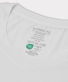 Bambus t-shirt v-hals i hvid carelabel