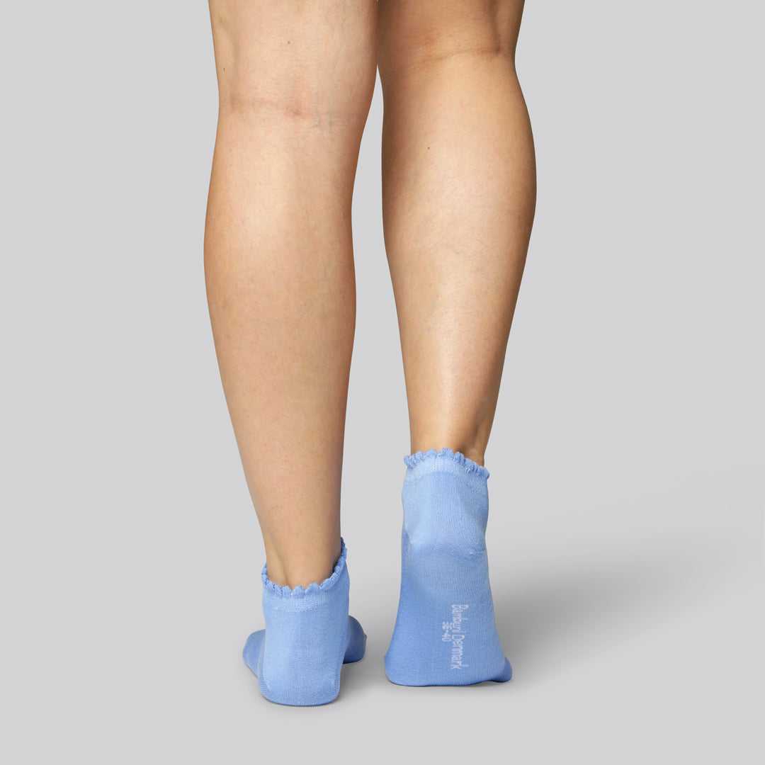 Enkelsokken van bamboe in lichtblauw met golvende ribbels voor dames