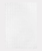 Verzwaard dekbed van bamboe in wit van Bambuni