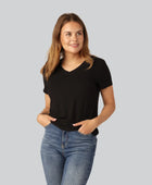 Bamboe T-shirt met V-hals en ribboord in zwart voor dames