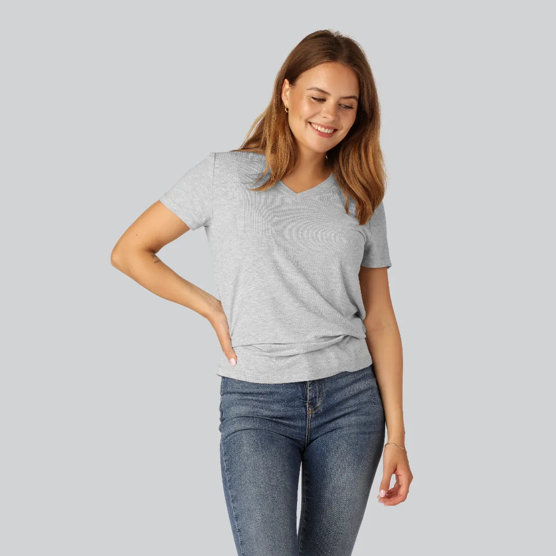 Bamboe T-shirt met V-hals en ribboord in lichtgrijs voor dames