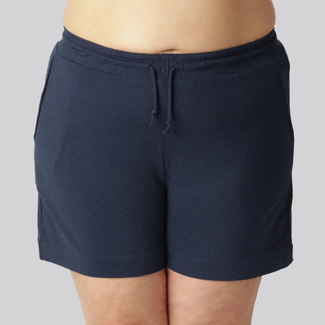 Damesshorts van bamboe voor dagelijks gebruik in marineblauw