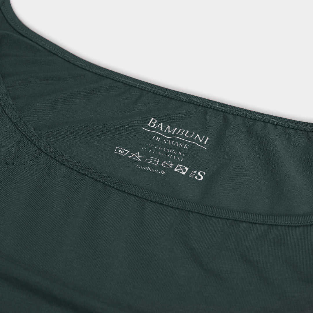 Bambuni top met smal bandje in groen