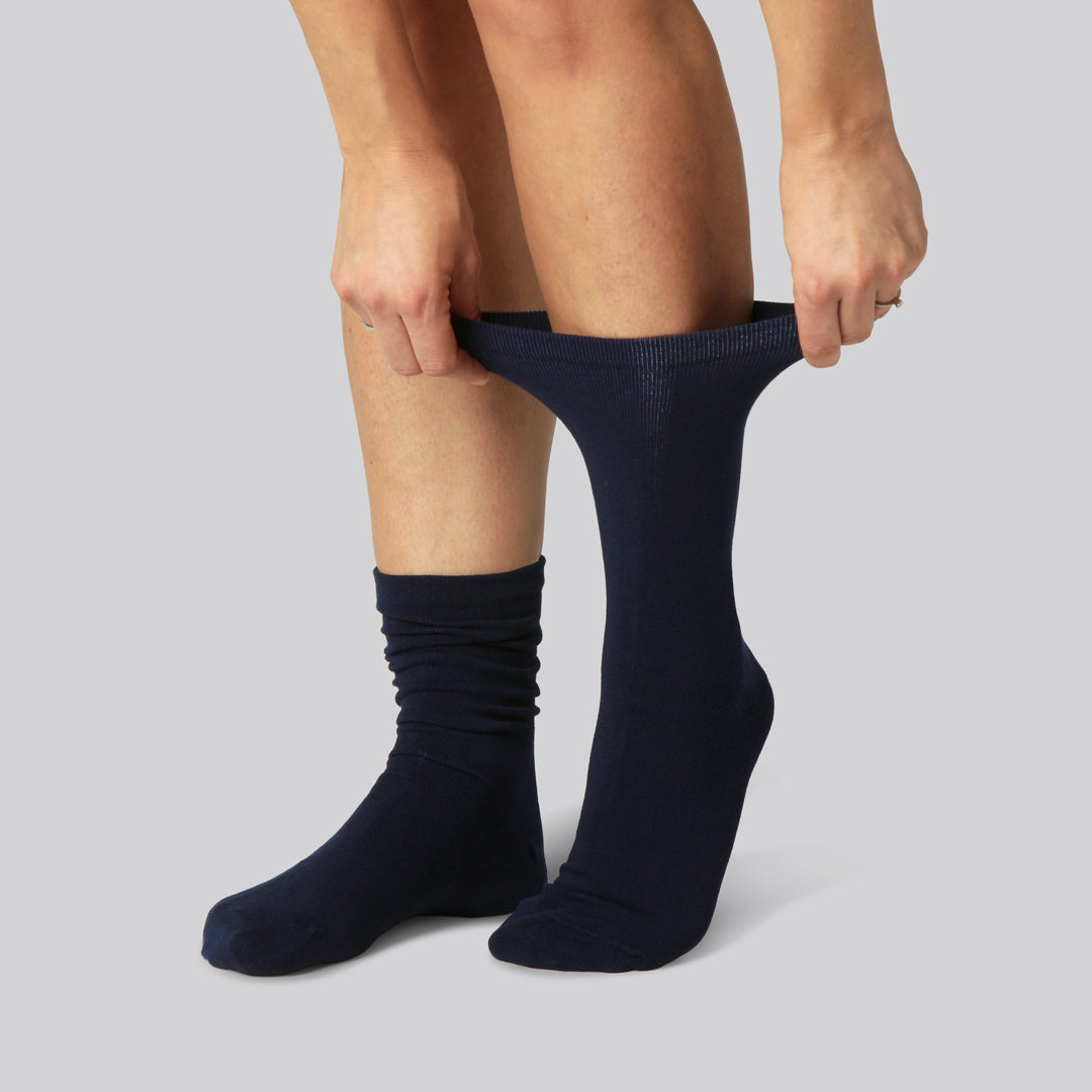 Bamboe sokken zonder elastiek in marineblauw voor dames