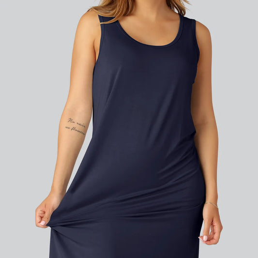 Nachtjapon van bamboe met brede bandjes in marineblauw