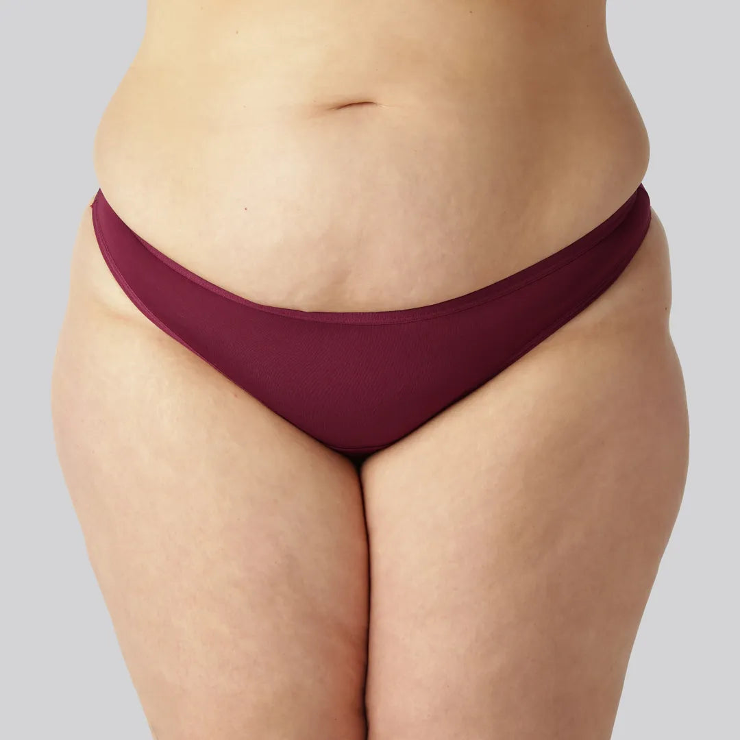 Bamboe stringslipje in bordeauxrood voor dames