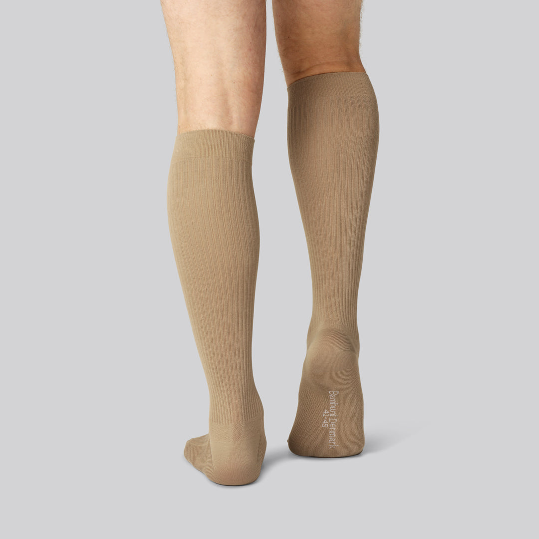 Bamboe compressiekousen in beige voor heren