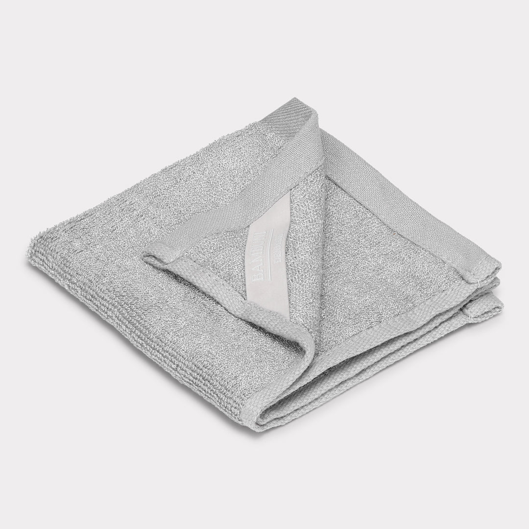 Bambuni washandje in lichtgrijs 25x25